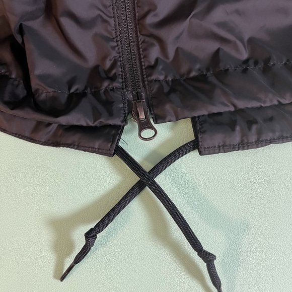 Columbia Black Hooded 2-Way Zipper Windbreaker Jacket, Woman Size Small Coat - Picture 7 of 11